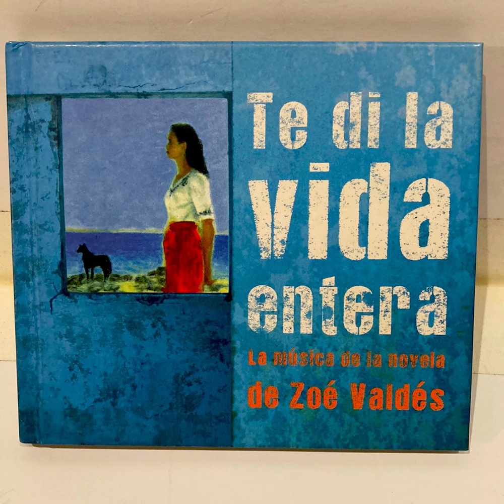 CD & BOOK-NWOT